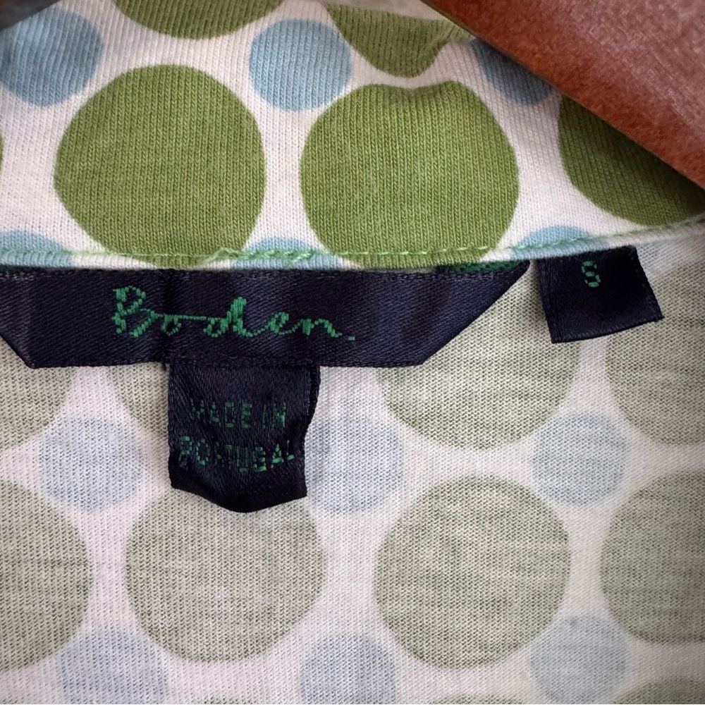 Vintage Boden green & blue circle print button down shirt. Size: Small - Picture 2 of 7
